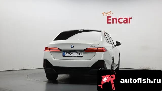 BMW 5-Series 5 Series (G60) 2025 года - вид 4