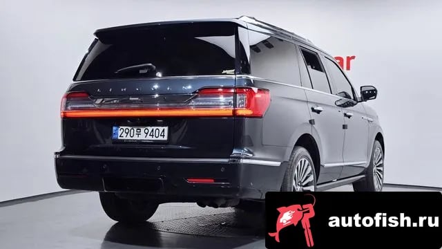 Lincoln Navigator Navigator 4th generation 2021 года - вид 2