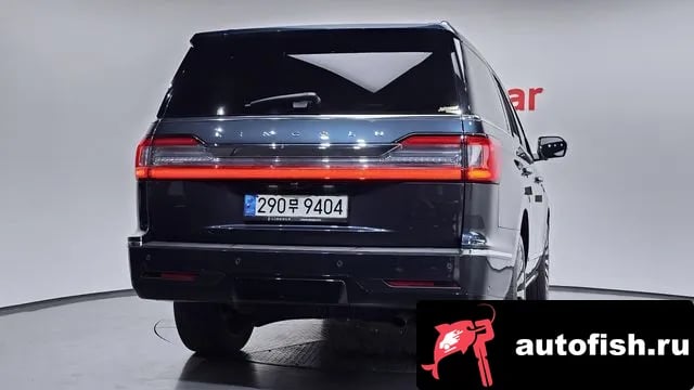 Lincoln Navigator Navigator 4th generation 2021 года - вид 4