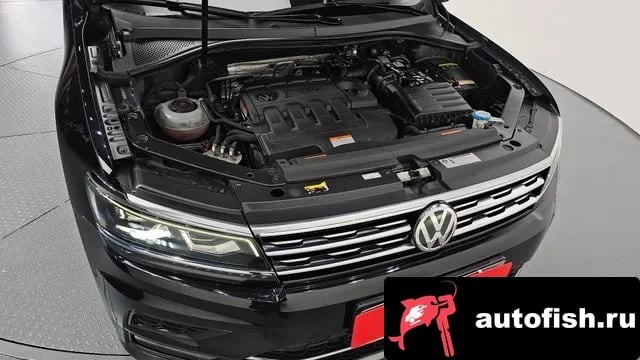 Volkswagen Tiguan Tiguan second Generation 2018 года - вид 6