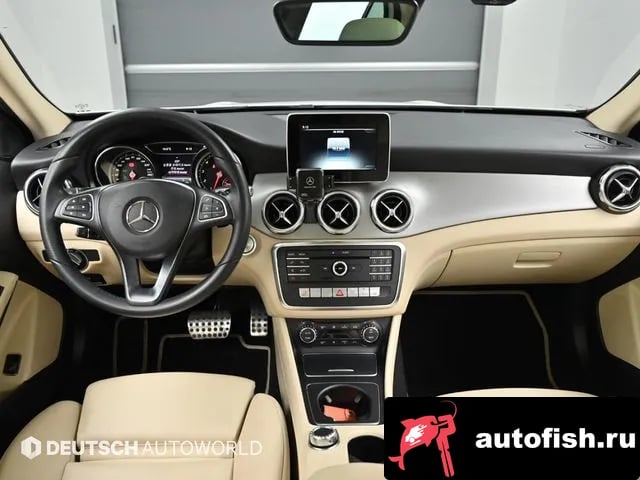Mercedes-Benz GLA-Class GLA-Class X156 2018 года - вид 6