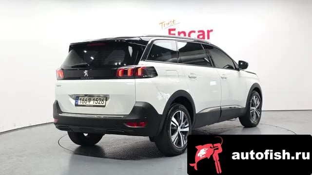 Peugeot 5008 5008 second generation 2022 года - вид 2