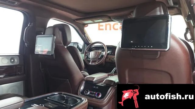 Lincoln Navigator Navigator 4th generation 2020 года - похожие автомобили