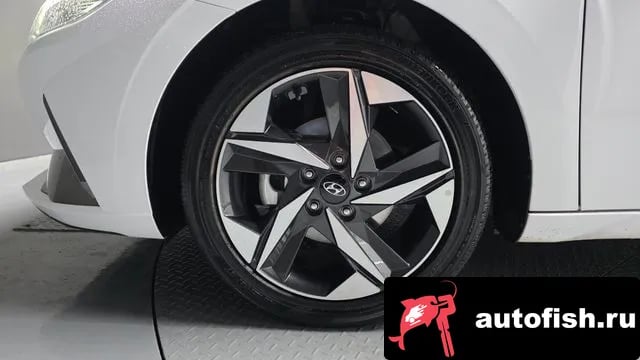 Hyundai AVANTE Avante (CN7) 2022 года - вид 5