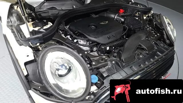 Mini Clubman Cooper Clubman 2018 года - вид 6