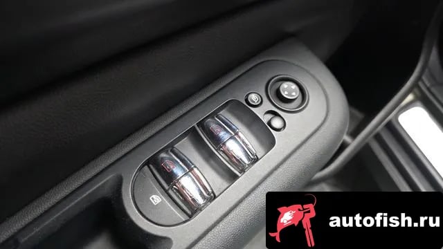 Mini Clubman Cooper Clubman 2018 года - похожие автомобили