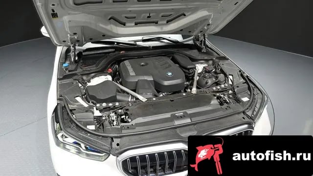 BMW 5-Series 5 Series (G60) 2023 года - вид 6