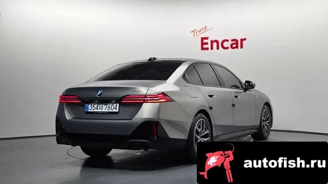 BMW 5-Series 5 Series (G60) 2025 года - вид 2