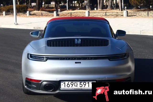 Porsche 911 911 (992) 2024 года - вид 4