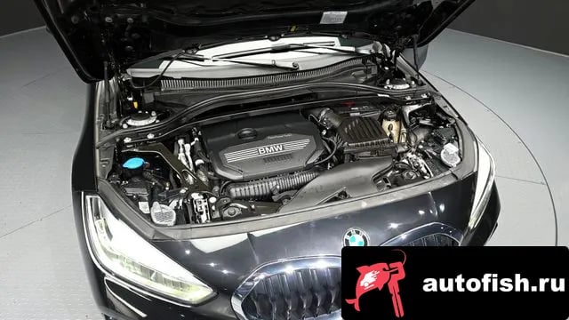 BMW 1-Series 1 Series (F40) 2023 года - вид 6