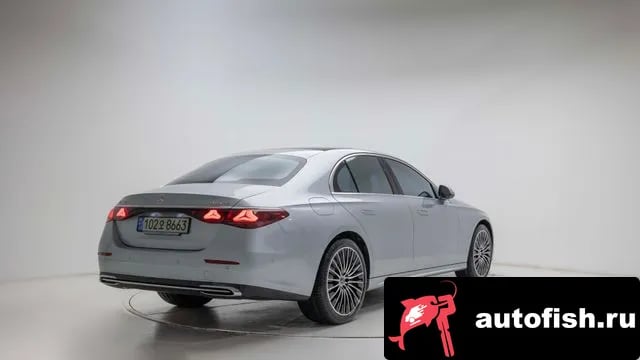 Mercedes-Benz E-Class E-Class W214 2024 года - вид 2