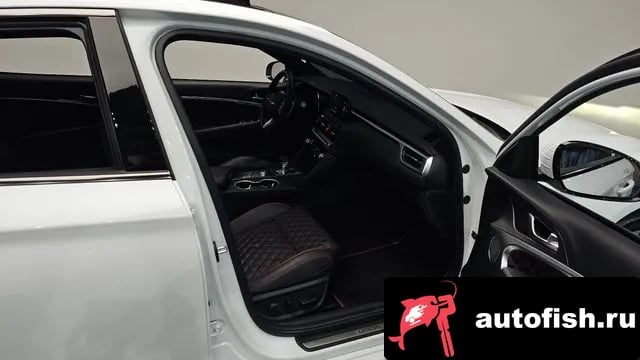 Genesis G70 The New G70 2025 года - похожие автомобили