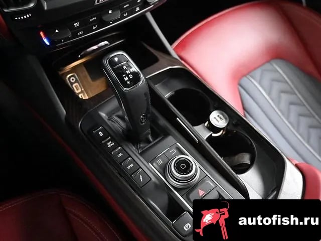 Maserati Levante Lebante 2020 года - похожие автомобили