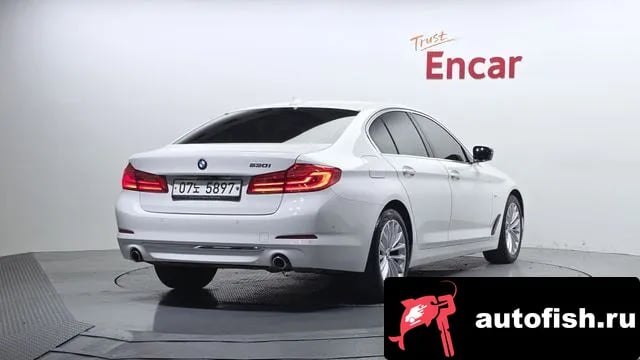 BMW 5-Series 5 Series (G30) 2018 года - вид 2