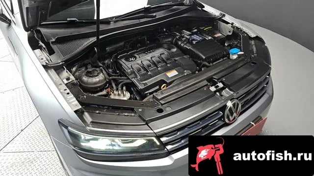 Volkswagen Tiguan Tiguan Allspace 2020 года - вид 6