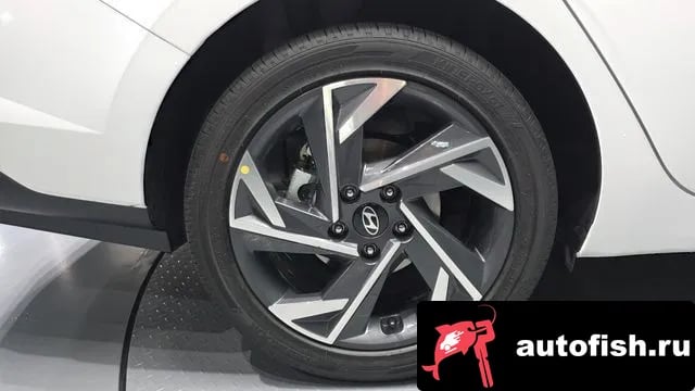Hyundai AVANTE The New Avante (CN7) 2026 года - вид 5