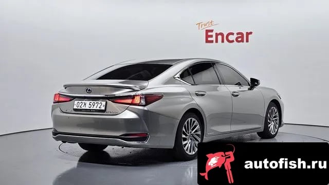 Lexus ES ES300h 7th generation 2018 года - вид 2