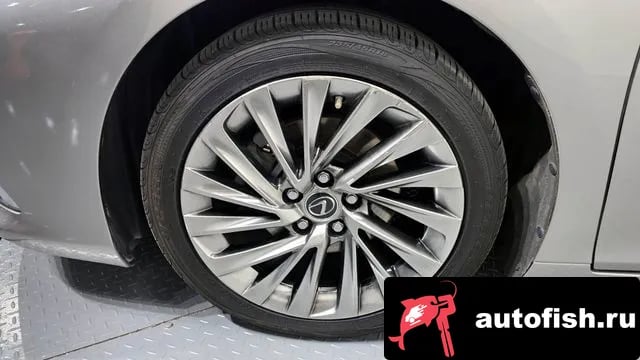 Lexus ES ES300h 7th generation 2018 года - вид 5