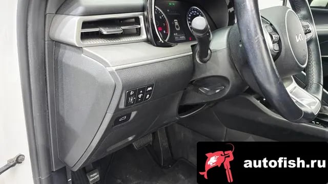 Kia K5 K5 3rd generation 2022 года - похожие автомобили