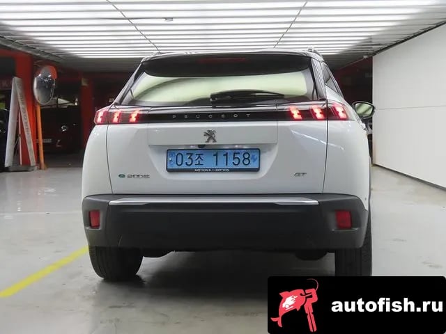 Peugeot 2008 e-2008 second generation 2022 года - вид 3