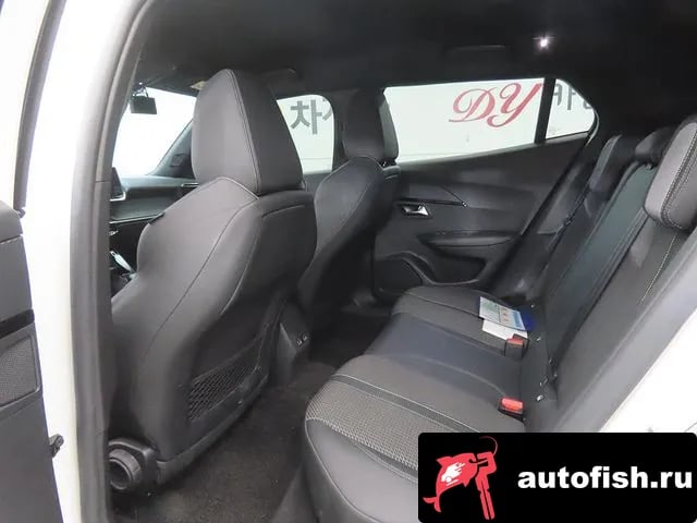 Peugeot 2008 e-2008 second generation 2022 года - вид 6
