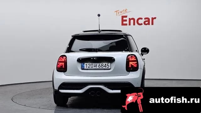 Mini Cooper Cooper S 2024 года - вид 4