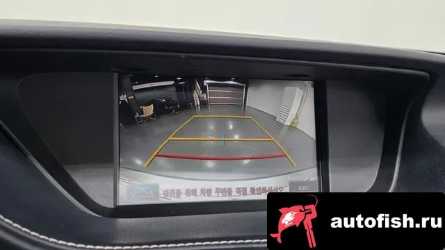 Lexus ES New ES300h 2018 года - похожие автомобили