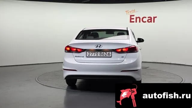 Hyundai AVANTE Avante AD 2018 года - вид 4