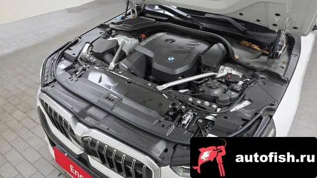 BMW 5-Series 5 Series (G60) 2025 года - вид 6
