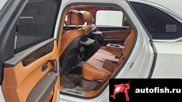 Bentley Bentayga Benteiga 2019 года - похожие автомобили