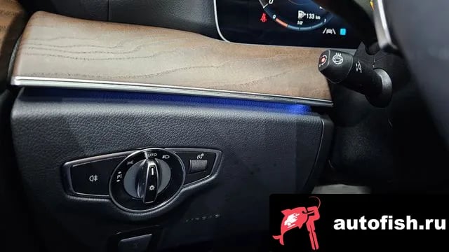 Mercedes-Benz E-Class E-Class W213 2023 года - похожие автомобили