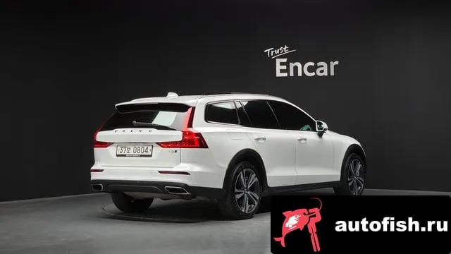 Volvo V60 V60 Cross-country 2nd Generation 2019 года - вид 2