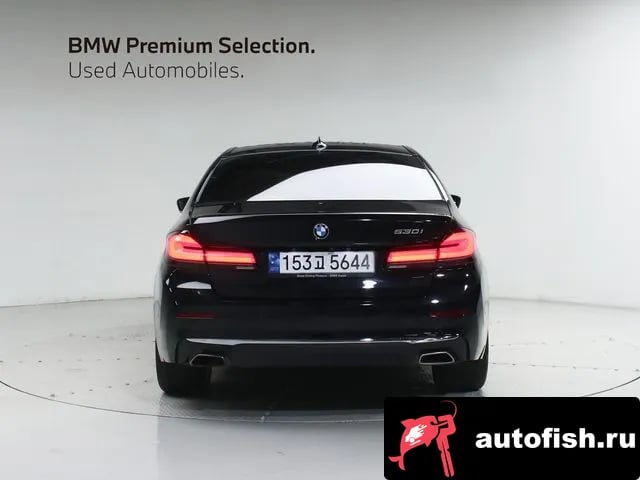 BMW 5-Series 5 Series (G30) 2022 года - вид 4