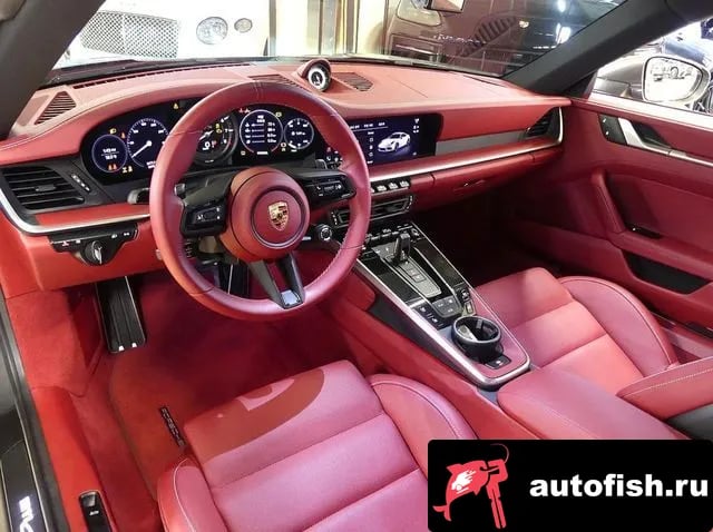 Porsche 911 911 (992) 2023 года - вид 4