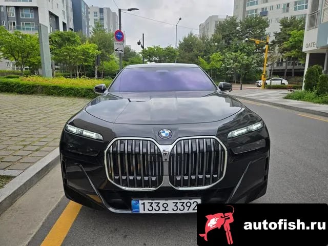 BMW 7-Series 7 Series (G70) 2025 года - похожие автомобили