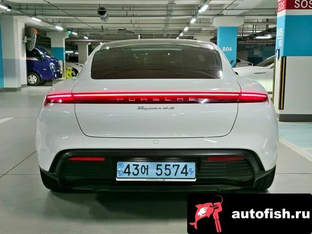 Porsche Taycan Taikan 2021 года - вид 5