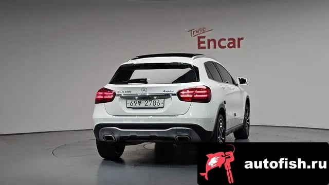 Mercedes-Benz GLA-Class GLA-Class X156 2019 года - вид 3