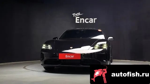 Porsche Taycan Taikan 2024 года - вид 3