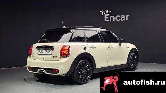 Mini Cooper Cooper S 2019 года - вид 2