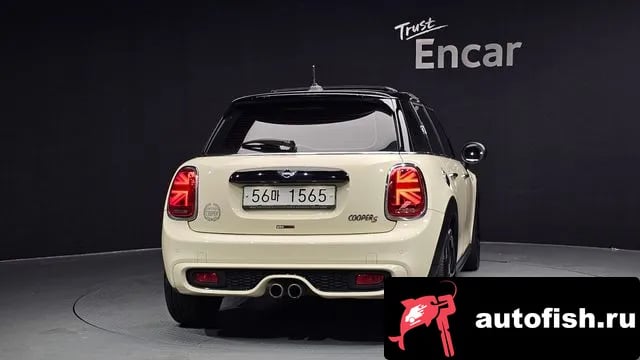 Mini Cooper Cooper S 2019 года - вид 4