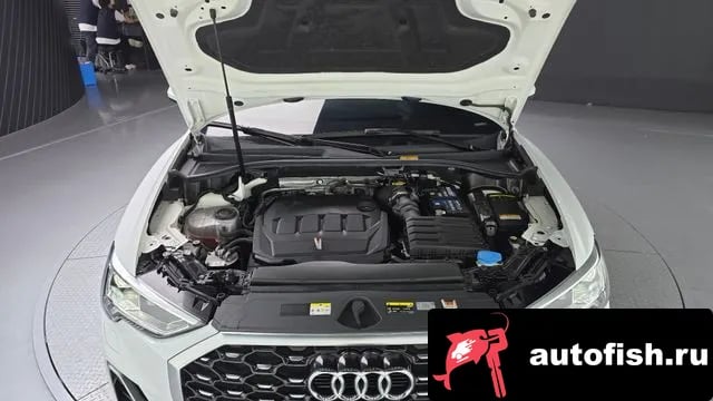 Audi Q3 Q3 (F3) 2022 года - вид 6
