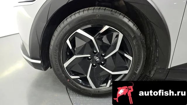 Hyundai Ioniq5 Ionic 5 2022 года - вид 4