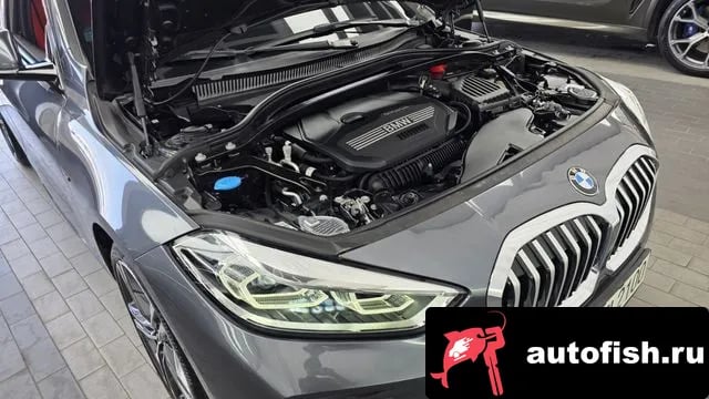 BMW 1-Series 1 Series (F40) 2021 года - вид 6