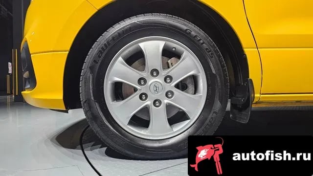Hyundai Starex The New Grand Starex 2019 года - вид 5