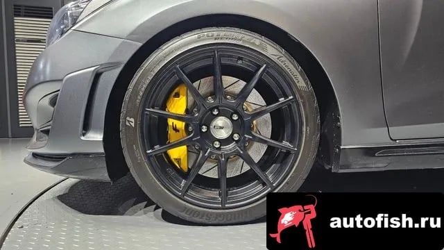 Hyundai Veloster Veloster (JS) 2018 года - похожие автомобили