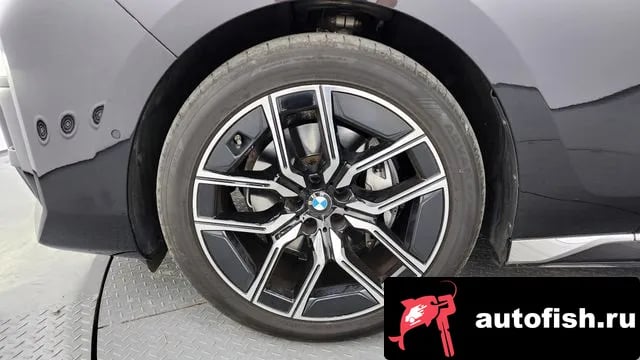 BMW 7-Series 7 Series (G70) 2024 года - вид 5