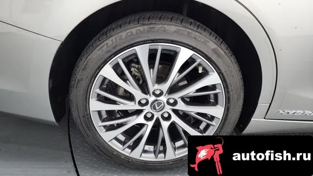 Lexus ES ES300h 7th generation 2019 года - вид 5