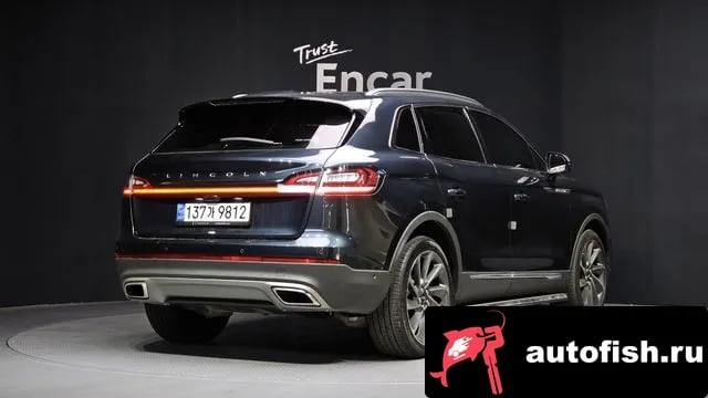 Lincoln Nautilus Nautilus First generation 2022 года - вид 2