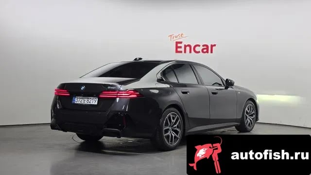 BMW 5-Series 5 Series (G60) 2025 года - вид 2