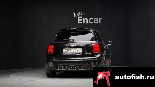 Mini Cooper Cooper S 2019 года - вид 4